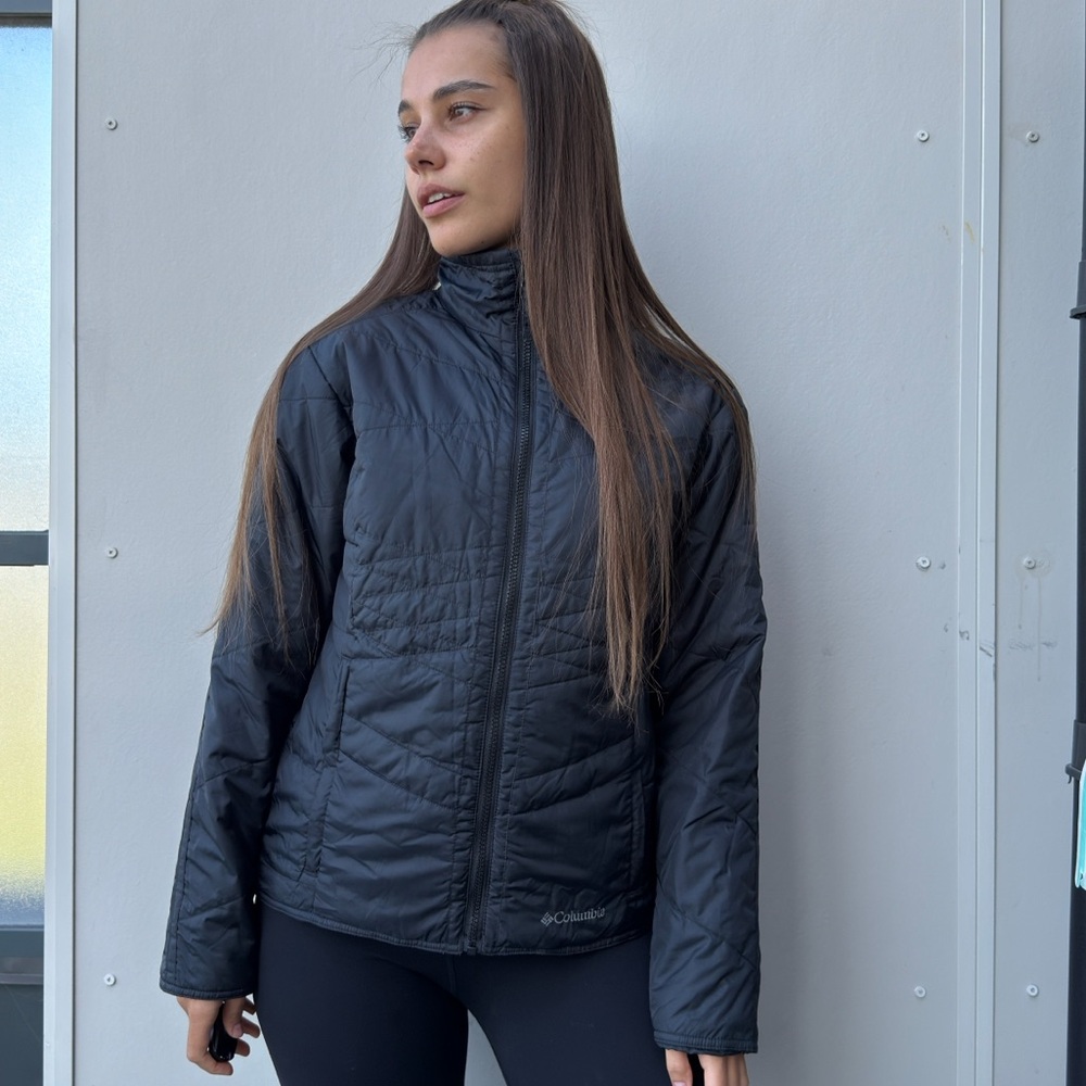 Columbia Women’s Lightweight Jacket – Dark Blue – Size S